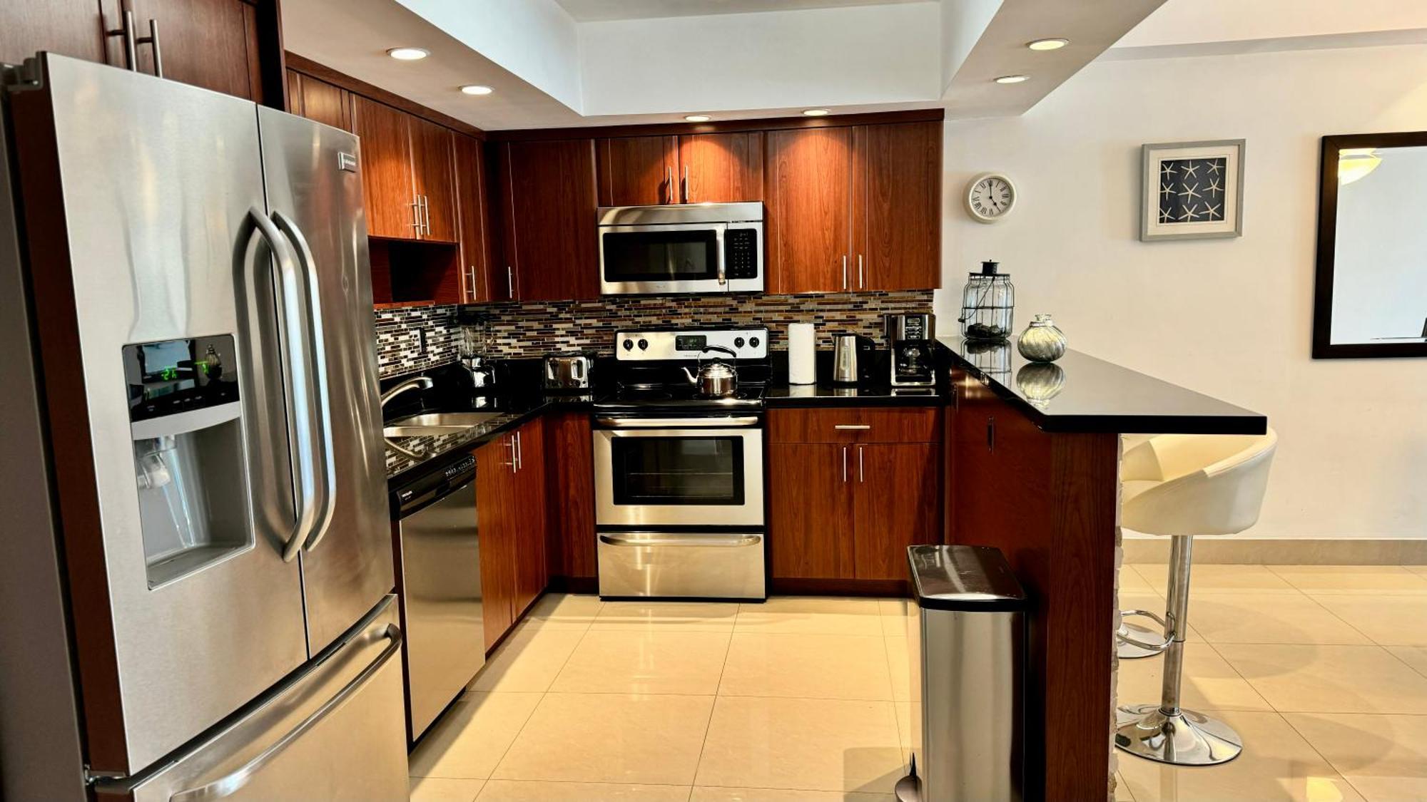 Sunny Isles Condo Resort 마이애미 비치 외부 사진