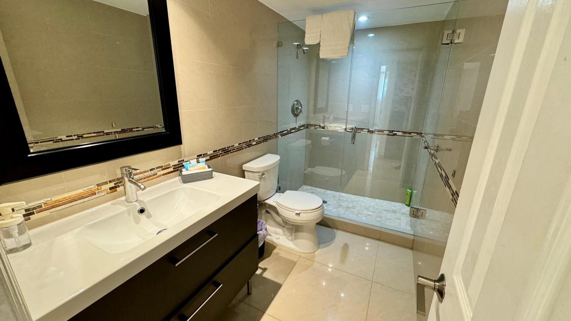 Sunny Isles Condo Resort 마이애미 비치 외부 사진