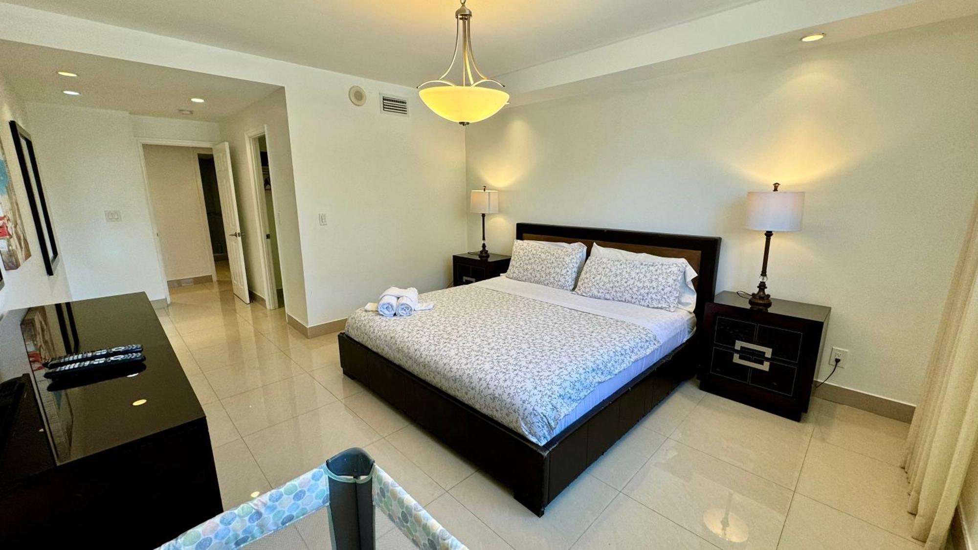 Sunny Isles Condo Resort 마이애미 비치 외부 사진